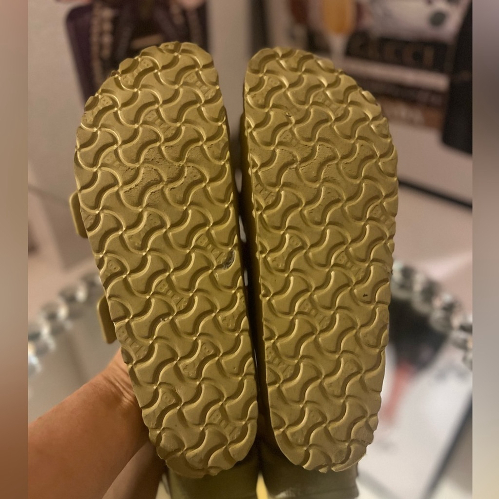 Birkenstock Arizona Eva Gold Sandals Shoes sz 8 - Picture 9 of 11